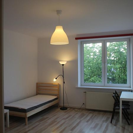 Appartamento Trzyosobowy Pokoj W Mieszkaniu Czteropokojowym W Centrum Gdyni. Gdynia Esterno foto