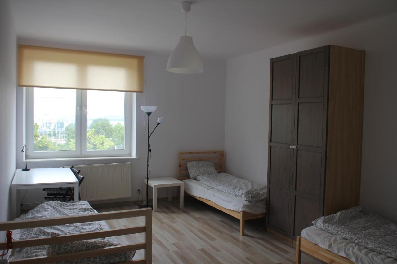Appartamento Trzyosobowy Pokoj W Mieszkaniu Czteropokojowym W Centrum Gdyni. Gdynia Esterno foto